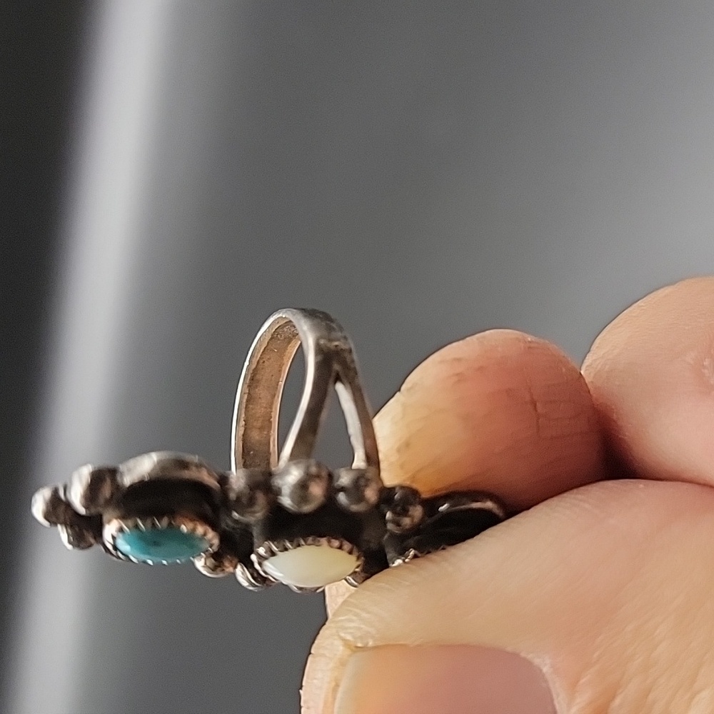 Vintage Navajo Sterling Silver Turquoise Mother Of Pearl 3-Stone Statement Ring - Picture 8 of 12